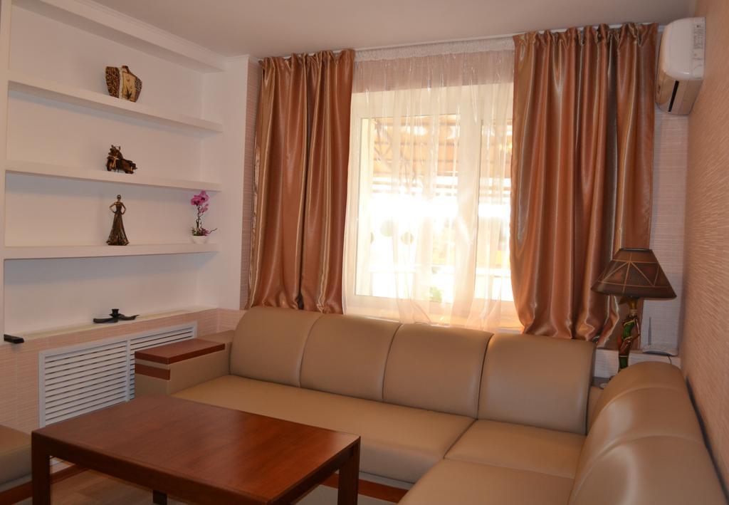 City Hotel Homel Kültér fotó