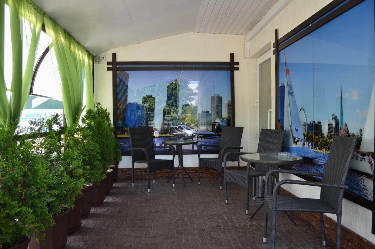 City Hotel Homel Kültér fotó