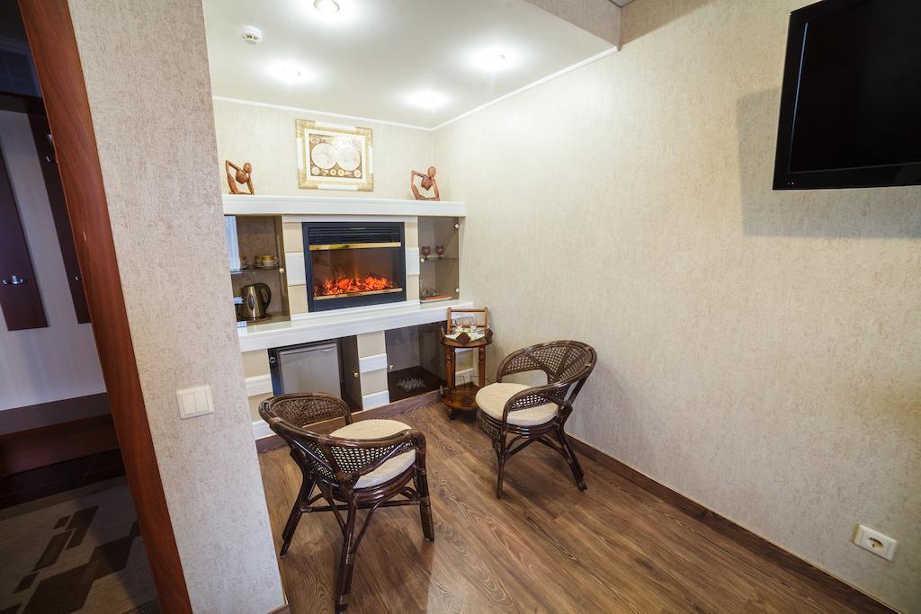 City Hotel Homel Kültér fotó